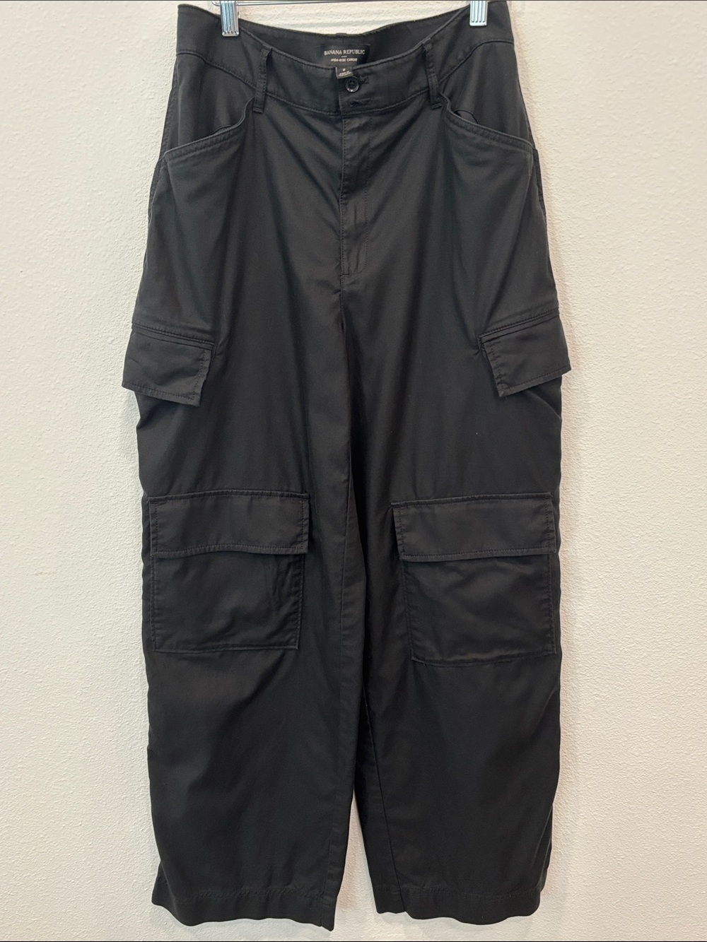 Banana Republic Women’s Black Cargo Pants Lightweight Utility Style Size 8